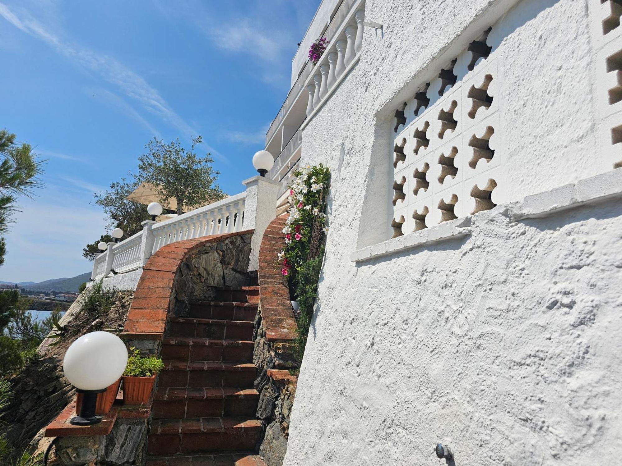 Hotel Grifeu Llança Екстериор снимка